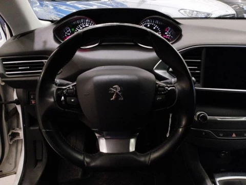 Peugeot 308 5p Style BlueHDi 130 S&S