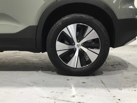 Volvo XC40 XC40 MODEL CORE