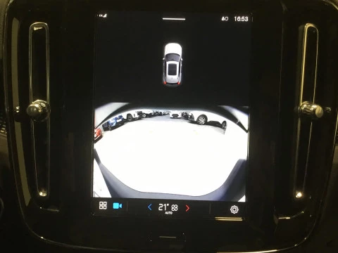 Volvo XC40 XC40 MODEL CORE