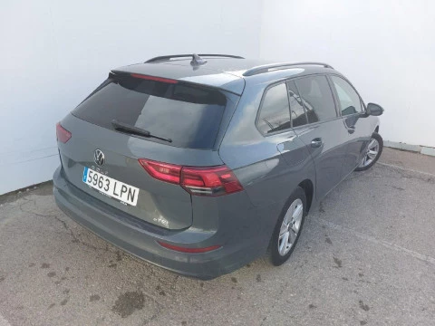 Volkswagen Golf Life 1.0 eTSI 81kW (110CV) DSG Variant