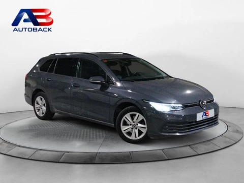 Volkswagen Golf Life 1.0 eTSI 81kW (110CV) DSG Variant