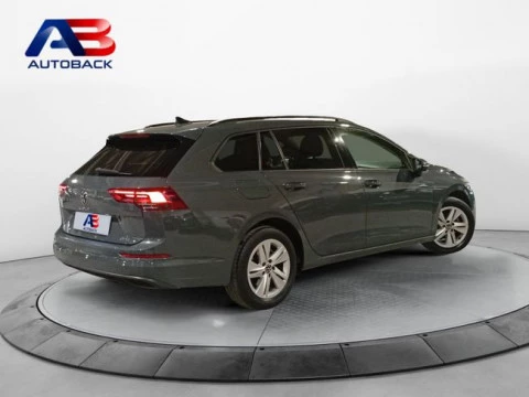 Volkswagen Golf Life 1.0 eTSI 81kW (110CV) DSG Variant