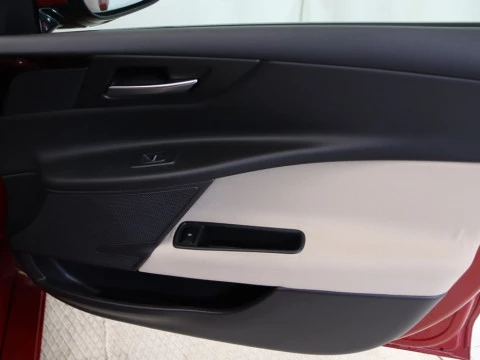 Jaguar XE sedan 2.0D 132KW PURE AUTO 4P