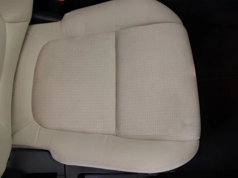 Jaguar XE sedan 2.0D 132KW PURE AUTO 4P