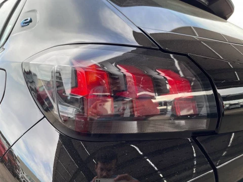 Peugeot e-208 Eléctrico Active