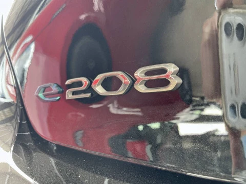 Peugeot e-208 Eléctrico Active