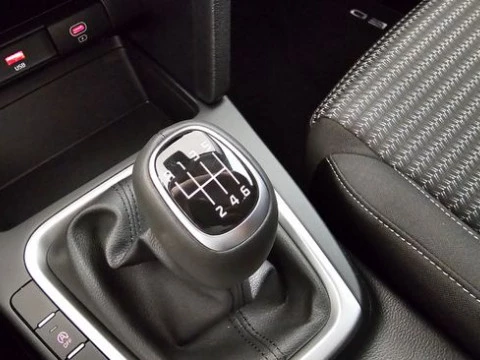 Kia Ceed 1.0 MHEV 74kW (100CV) Drive DCT