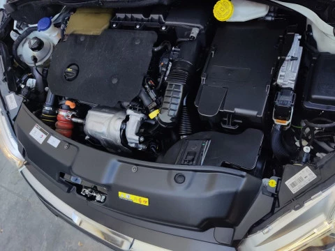 Peugeot 208 5P ACTIVE BlueHDi 73kW (100CV)