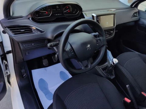 Peugeot 208 5P ACTIVE BlueHDi 73kW (100CV)