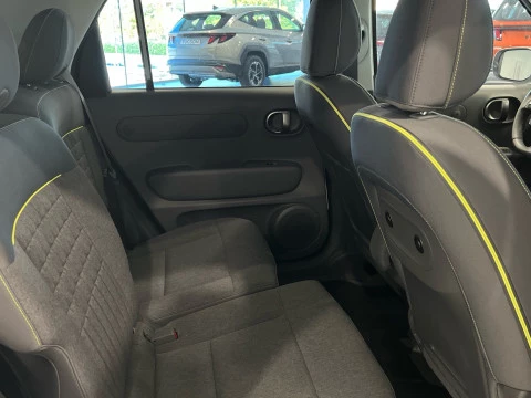 Hyundai Inster 49KWH 85KW (115CV) Maxx Cross