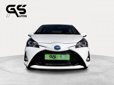 Toyota Yaris 1.5 100H Active Tech 74 kW (100 CV)
