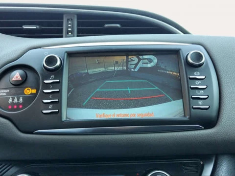 Toyota Yaris 1.5 100H Active Tech 74 kW (100 CV)