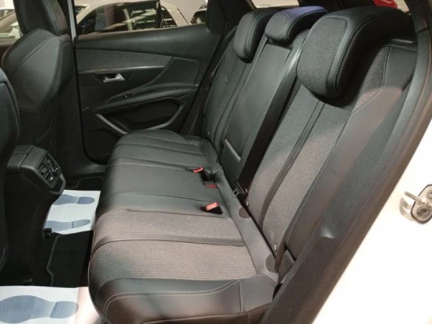 Peugeot 3008 1.5 BlueHDi 96kW S&S Allure Pack EAT8