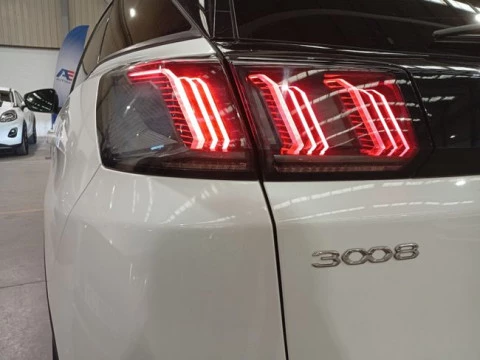 Peugeot 3008 1.5 BlueHDi 96kW S&S Allure Pack EAT8