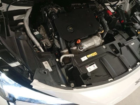 Peugeot 3008 1.5 BlueHDi 96kW S&S Allure Pack EAT8