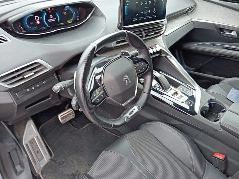 Peugeot 3008 Hybrid 300 e-EAT8 GT