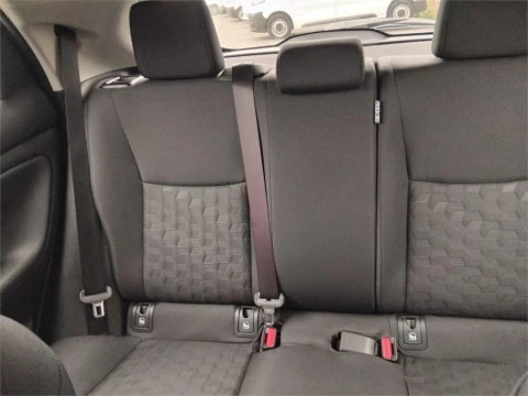 Toyota Yaris ACTIVE PLUS