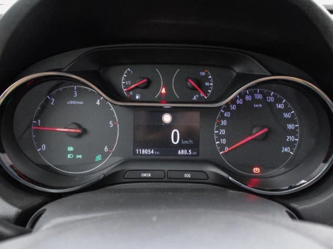 Opel Grandland X 1.6 CDTI SELECTIVE 120CV 5P