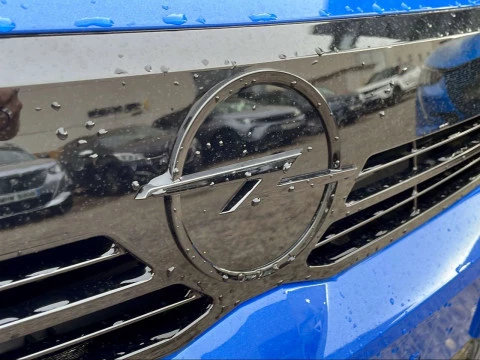 Opel Corsa 1.2T XHT Hybrid 107kW GS eDCT