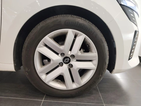 Renault Clio Evolution TCe 90 (67kw)