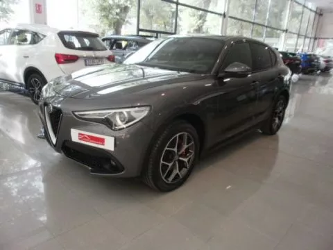 Alfa Romeo Stelvio 2.2 Diésel 154kW (210CV) Executive Q4 Alfa Romeo Stelvio 2.2 Diésel 154kW (210CV) Executive Q4