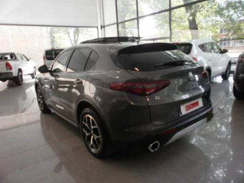 Alfa Romeo Stelvio 2.2 Diésel 154kW (210CV) Executive Q4