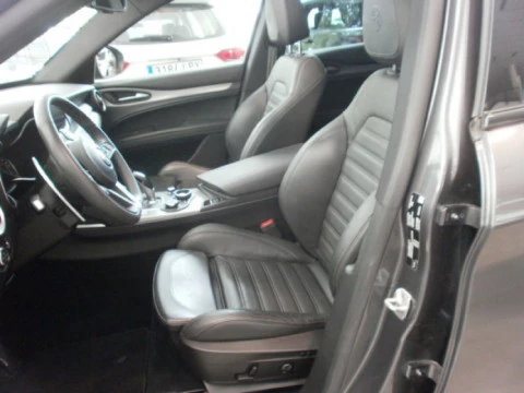 Alfa Romeo Stelvio 2.2 Diésel 154kW (210CV) Executive Q4