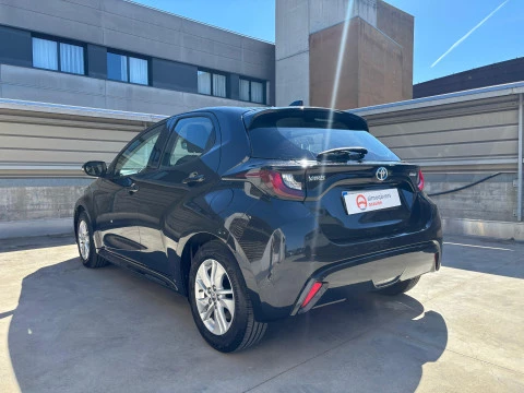 Toyota Yaris BUSINESS PLUS 1.5 VVT-I HYBRID 116CV 5P