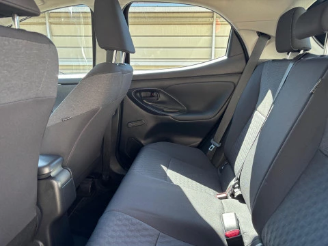 Toyota Yaris BUSINESS PLUS 1.5 VVT-I HYBRID 116CV 5P