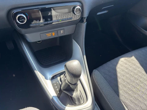 Toyota Yaris BUSINESS PLUS 1.5 VVT-I HYBRID 116CV 5P