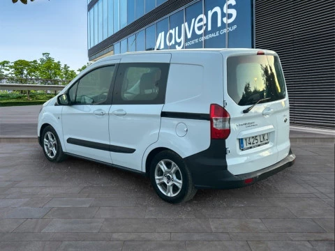 Ford Transit Courier Kombi 1.5 TDCi 56kW Trend