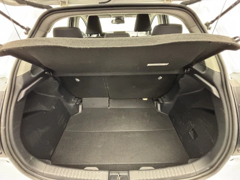 Toyota Yaris 1.5 120H Business Plus