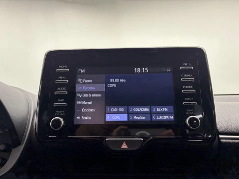 Toyota Yaris 1.5 120H Business Plus