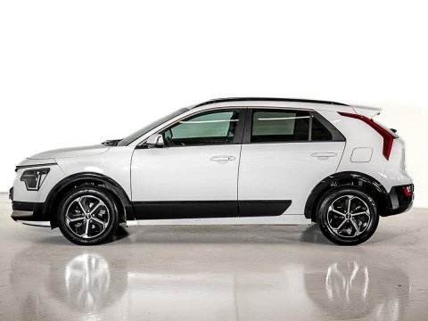 Kia Niro 1.6 GDi HEV 104kW (141CV) Drive