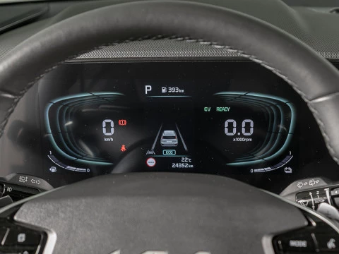 Kia Niro 1.6 GDi HEV 104kW (141CV) Drive