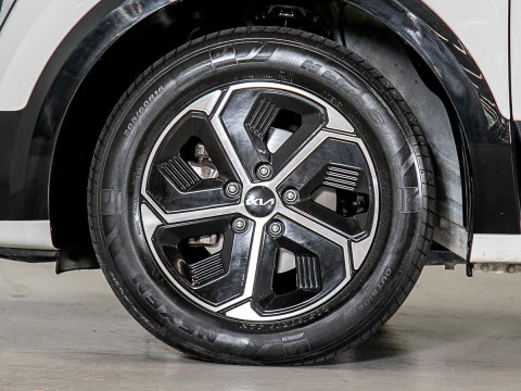 Kia Niro 1.6 GDi HEV 104kW (141CV) Drive