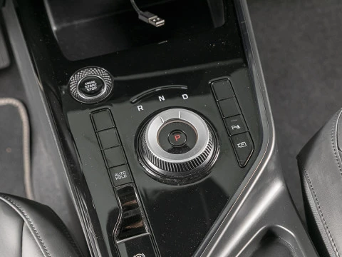 Kia Niro 1.6 GDi HEV 104kW (141CV) Drive