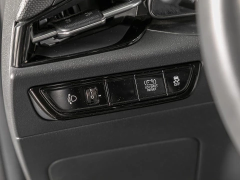 Kia Niro 1.6 GDi HEV 104kW (141CV) Drive