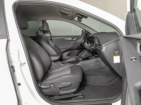 Kia Niro 1.6 GDi HEV 104kW (141CV) Drive