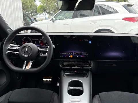Mercedes-Benz CLA  250+ con tecnologia EQ