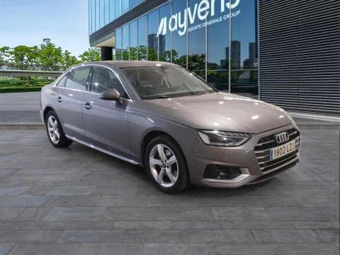 Audi A4 Advanced 30 TDI 100kW (136CV) S tronic