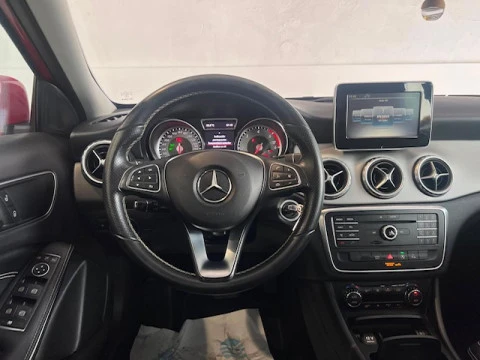 Mercedes-Benz Clase GLA GLA 200 d Urban