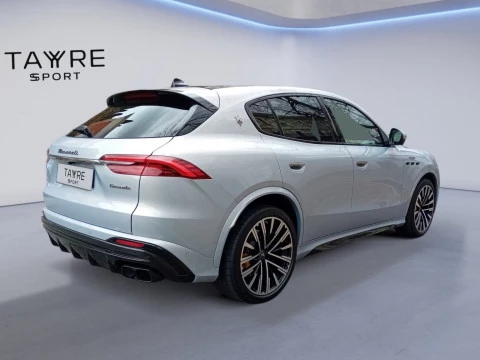 Maserati Grecale Trofeo V6 530CV AWD