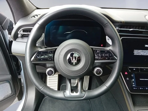 Maserati Grecale Trofeo V6 530CV AWD