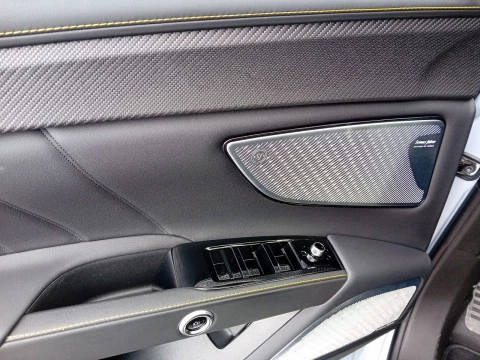 Maserati Grecale Trofeo V6 530CV AWD