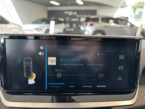 Peugeot 2008 Style Turbo 100 S&S 6 Vel MAN