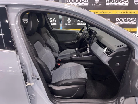 Renault Clio techno Eco-G 100cv (74kW)