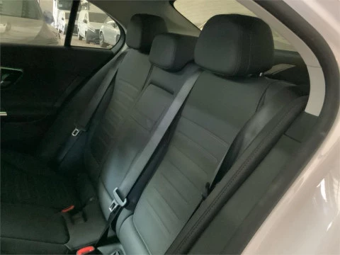 Mercedes-Benz Clase C 300 e Berlina