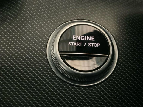 Mercedes-Benz Clase C 300 e Berlina