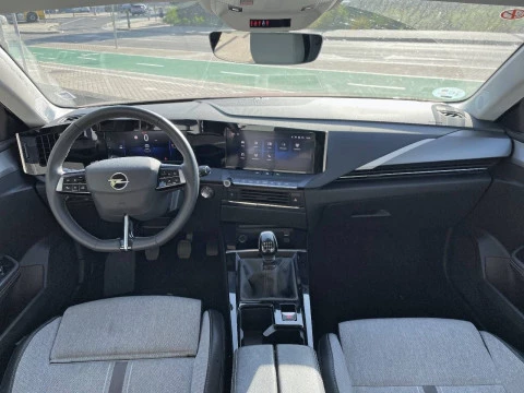 Opel Astra 1.2T XHT 96kW (130CV) Elegance